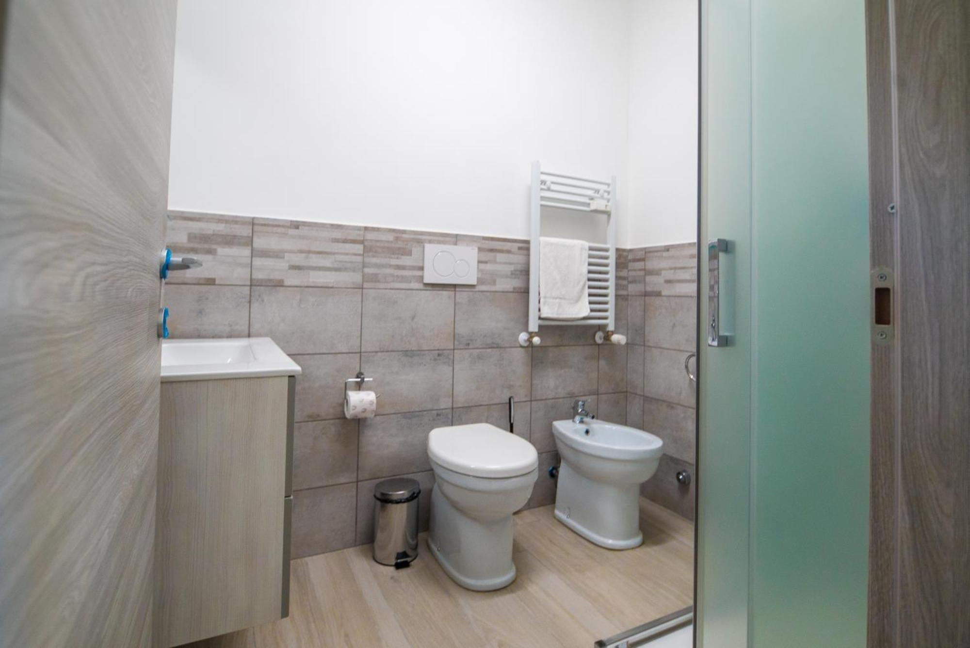 Domus Garbatella * Roma